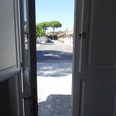 Appartamento La Casetta Al Maneggio Aeroporto di Catania Fontana Rossa